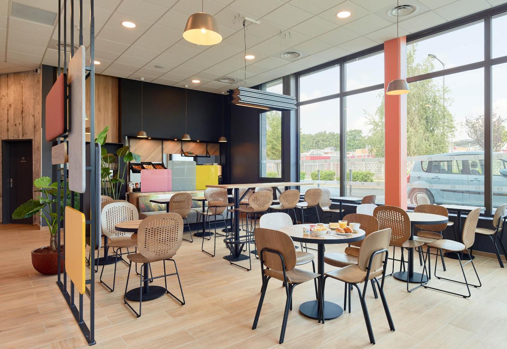 B&B Hotel Paris Clichy-Sous-Bois 3 Etoiles Dış mekan fotoğraf
